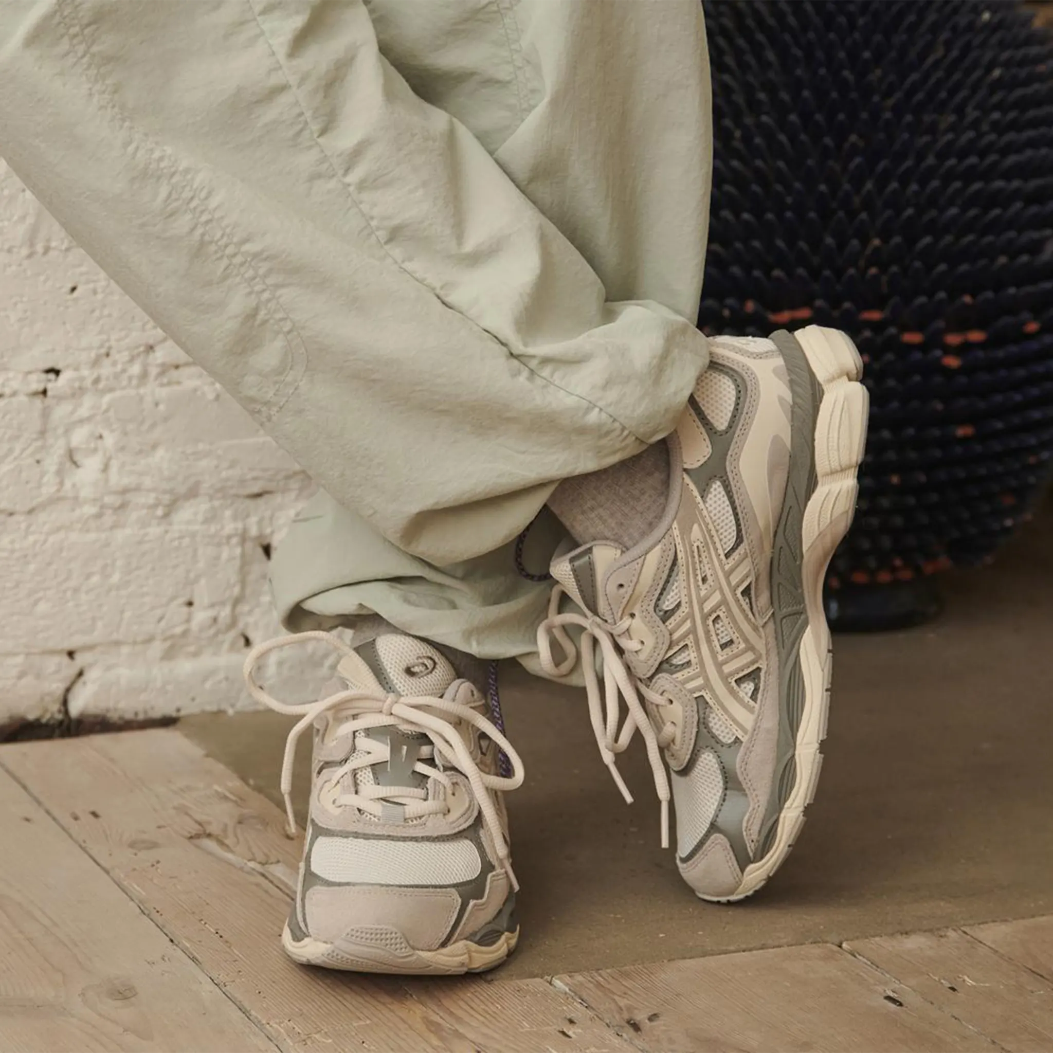 ASICS Gel-NYC Grey Beige